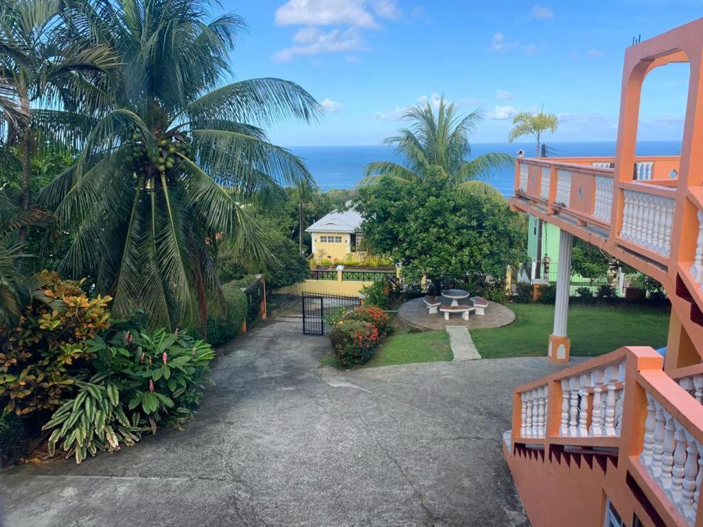 Anne Marie Villas Castries Luaran gambar